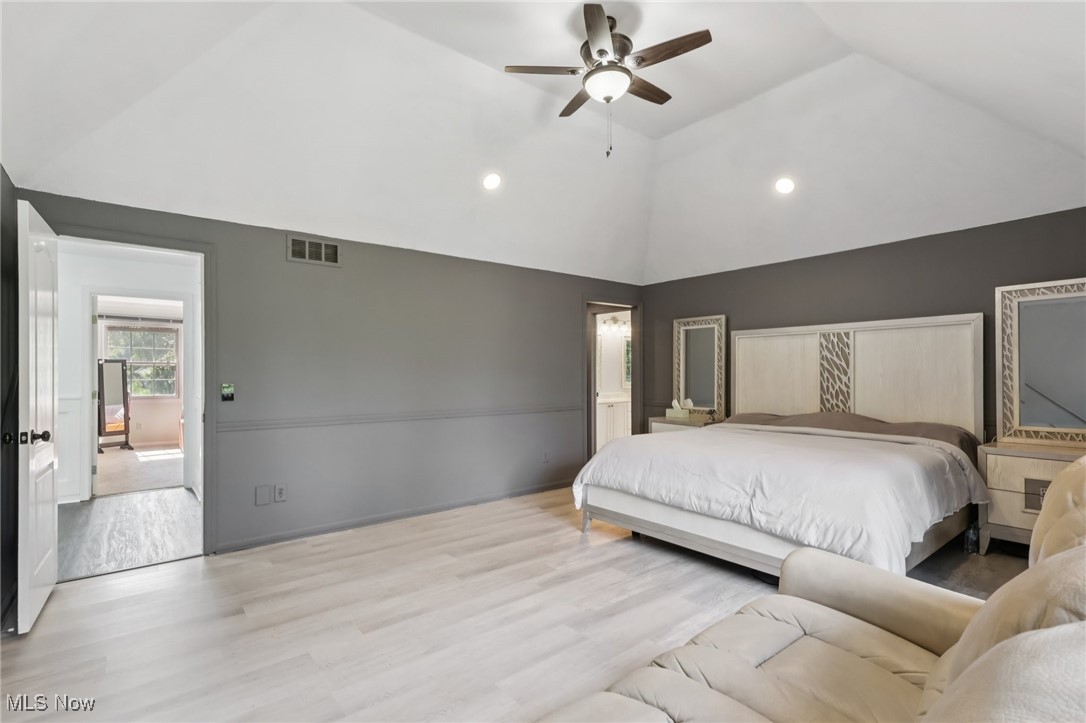 316 High Bluff Aurora OH 44202