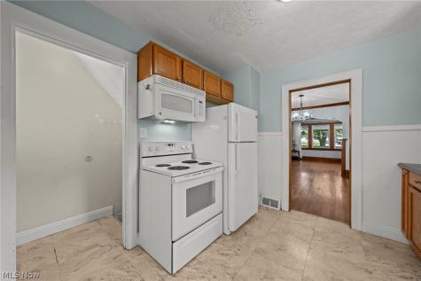 2318 Mogadore Road Akron OH 44312