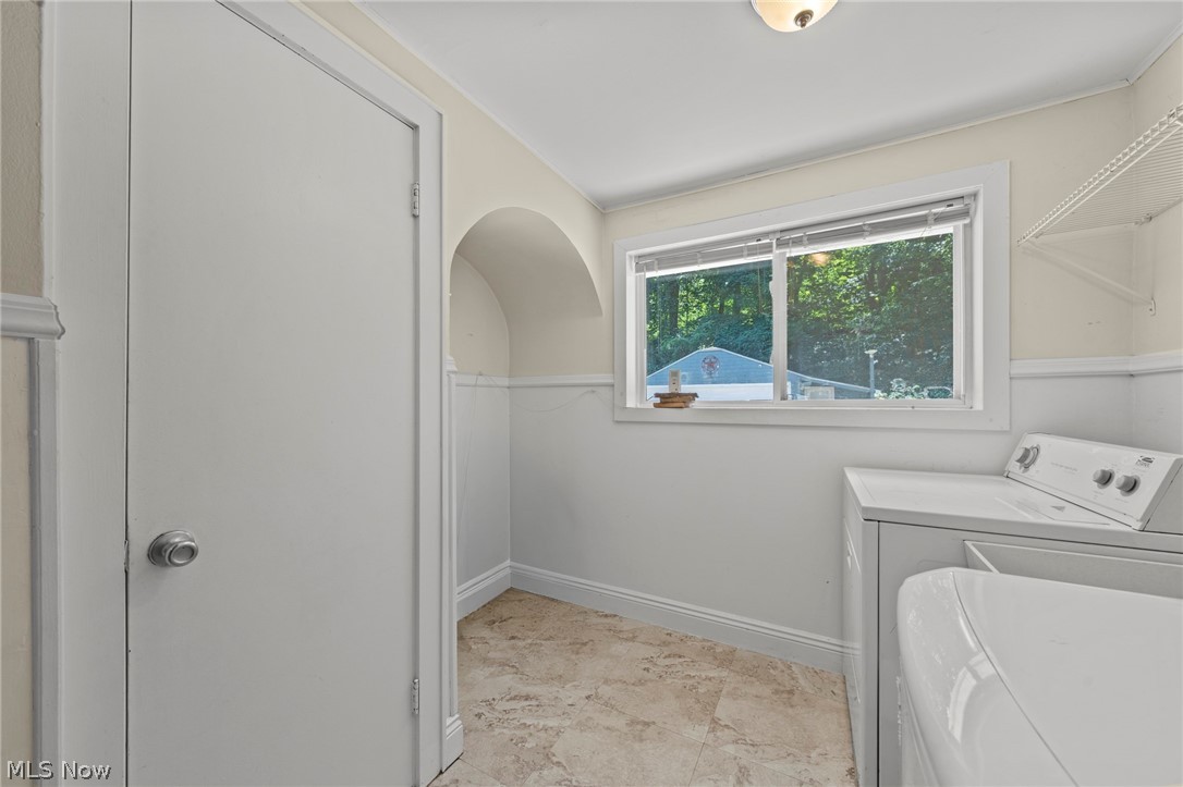 2318 Mogadore Road Akron OH 44312