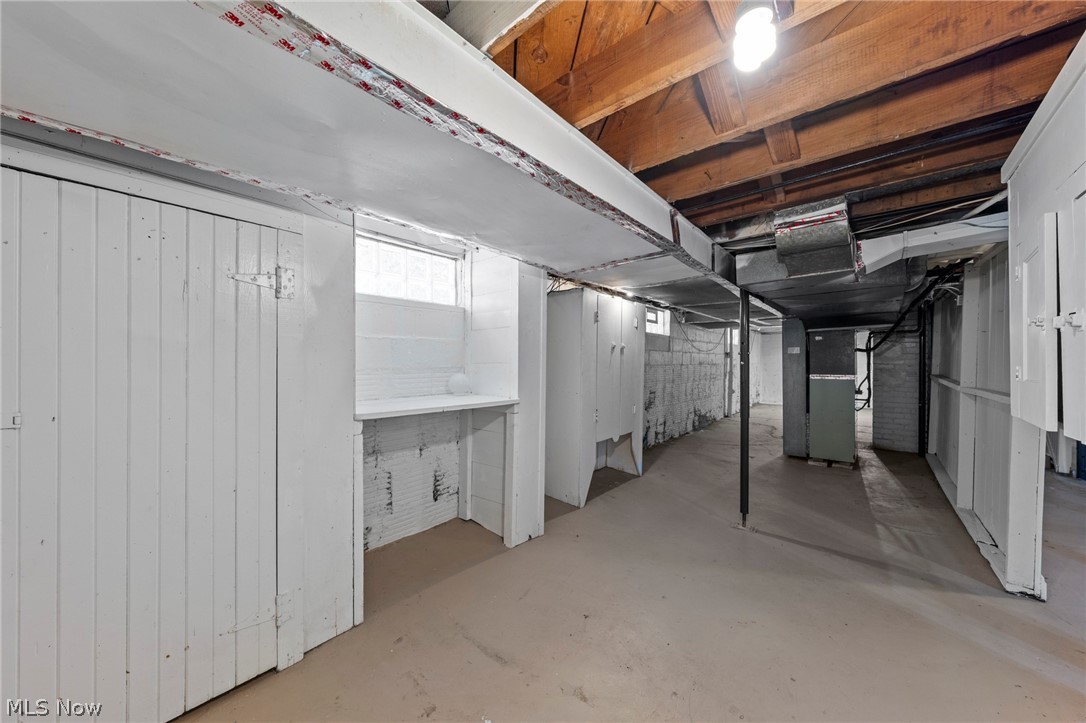 2318 Mogadore Road Akron OH 44312