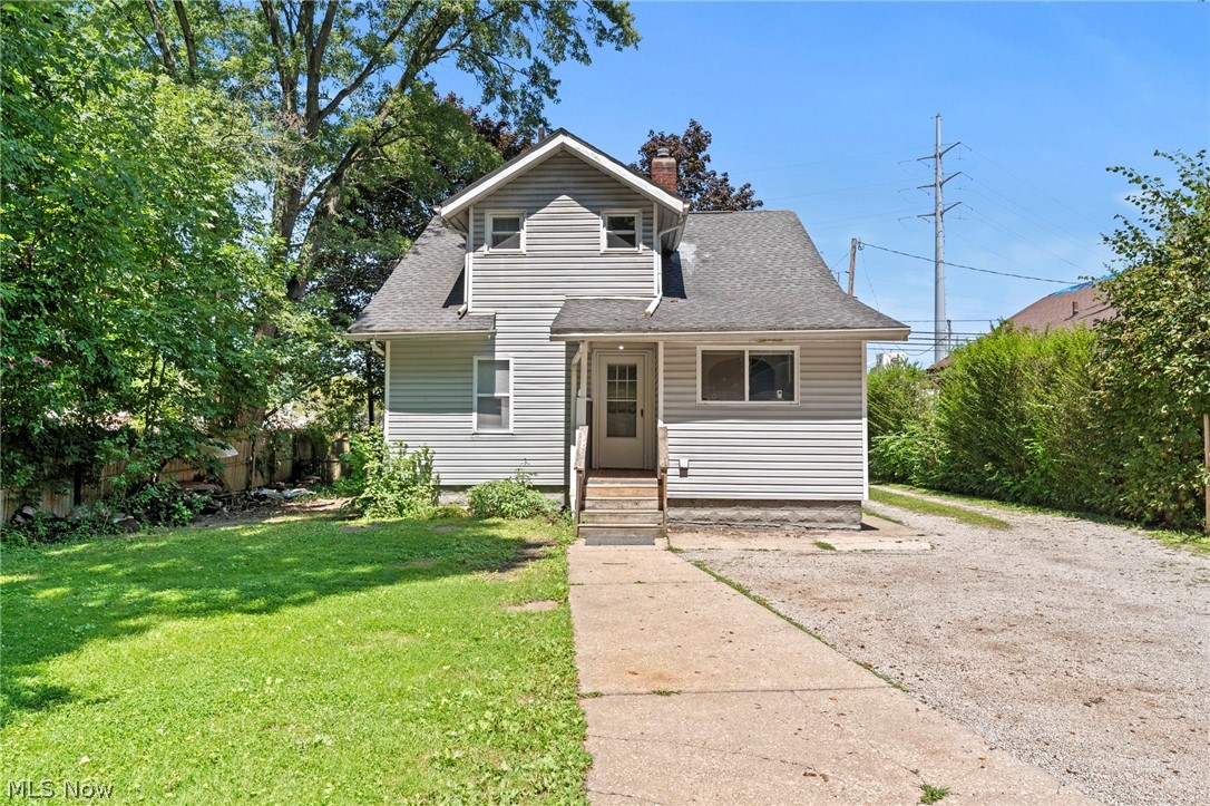 2318 Mogadore Road Akron OH 44312