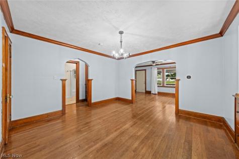 2318 Mogadore Road Akron OH 44312