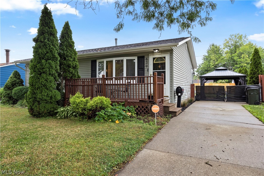 839 Delaware Avenue Elyria OH 44035