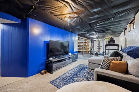 839 Delaware Avenue Elyria OH 44035