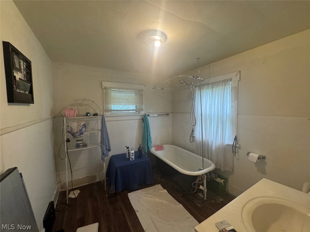 1316 Saint Elmo Avenue NE Canton OH 44705