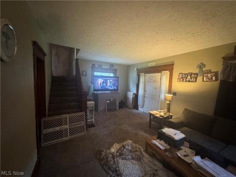 1316 Saint Elmo Avenue NE Canton OH 44705