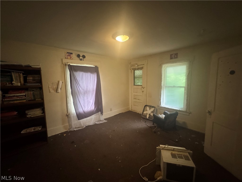 1316 Saint Elmo Avenue NE Canton OH 44705