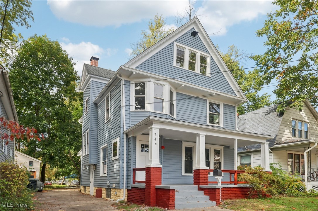 748 Chalker Street Akron OH 44310
