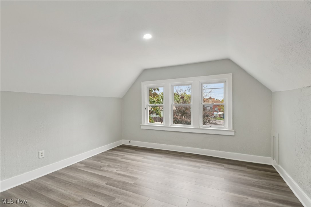 748 Chalker Street Akron OH 44310