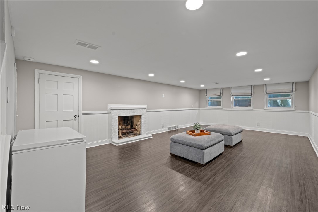 3025 Torrington Road Shaker Heights OH 44122
