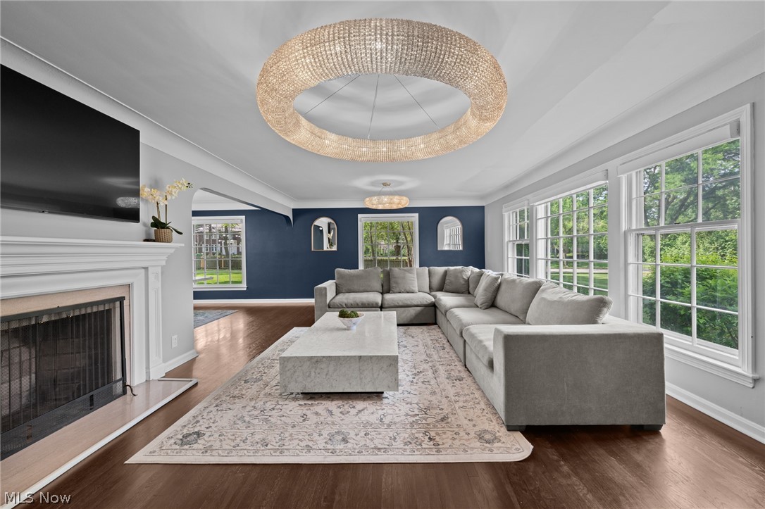 3025 Torrington Road Shaker Heights OH 44122