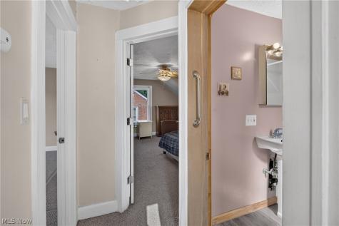 14512 Orchard Park Avenue Cleveland OH 44111