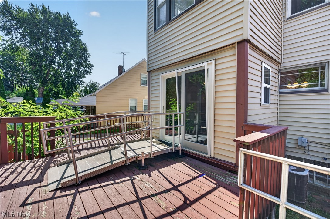 14512 Orchard Park Avenue Cleveland OH 44111