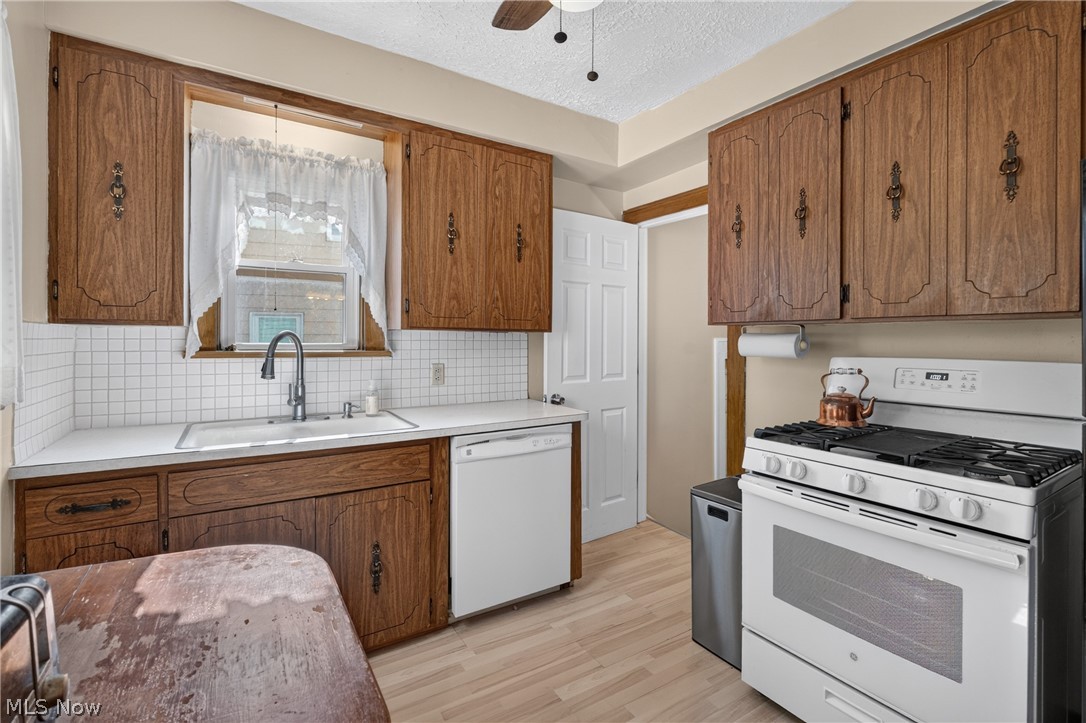 14512 Orchard Park Avenue Cleveland OH 44111
