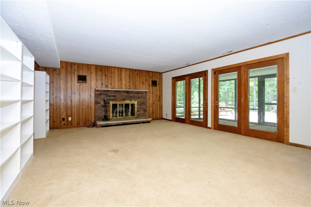 301 Miller Lake Road Wooster OH 44691