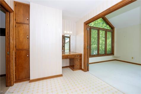 301 Miller Lake Road Wooster OH 44691