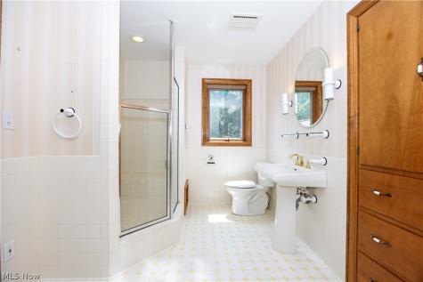 301 Miller Lake Road Wooster OH 44691