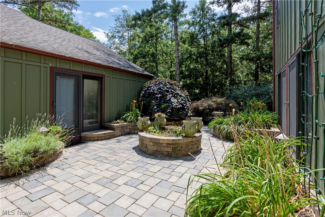 301 Miller Lake Road Wooster OH 44691