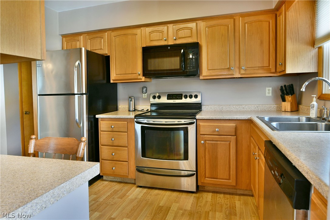 4539 N Leavitt Road NW Warren OH 44485