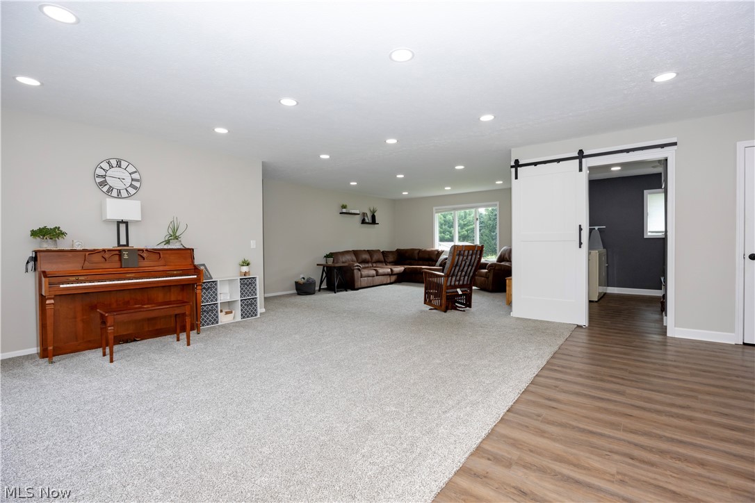 9887 Fox Knoll Drive Orrville OH 44667