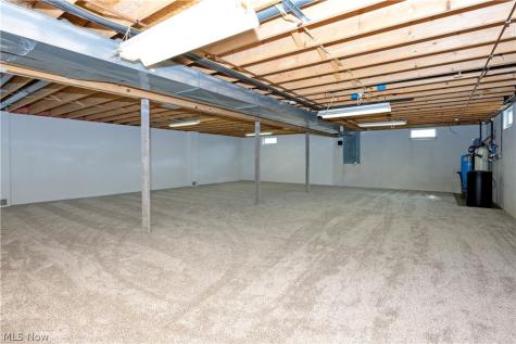 9887 Fox Knoll Drive Orrville OH 44667
