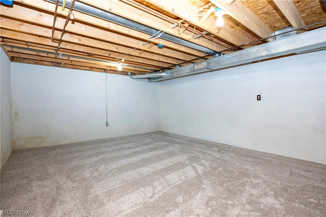 9887 Fox Knoll Drive Orrville OH 44667