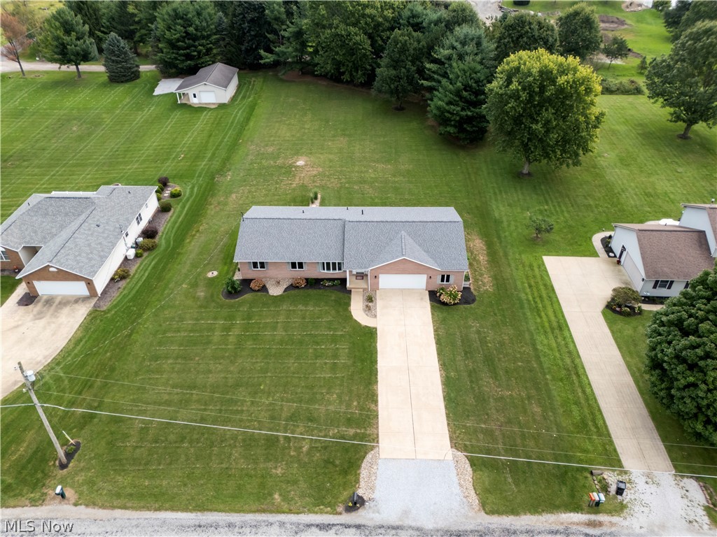 9887 Fox Knoll Drive Orrville OH 44667