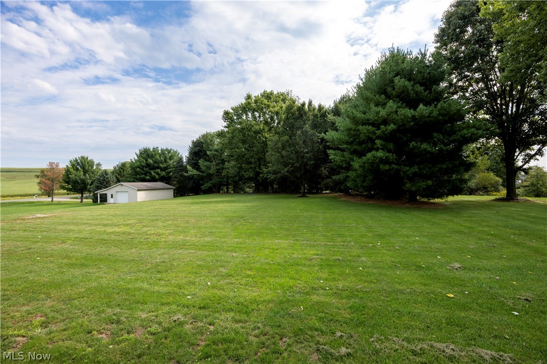 9887 Fox Knoll Drive Orrville OH 44667