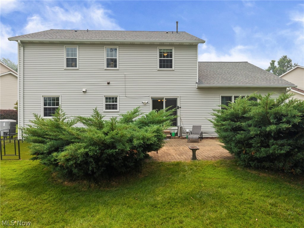 17118 Woodlawn Court Strongsville OH 44149
