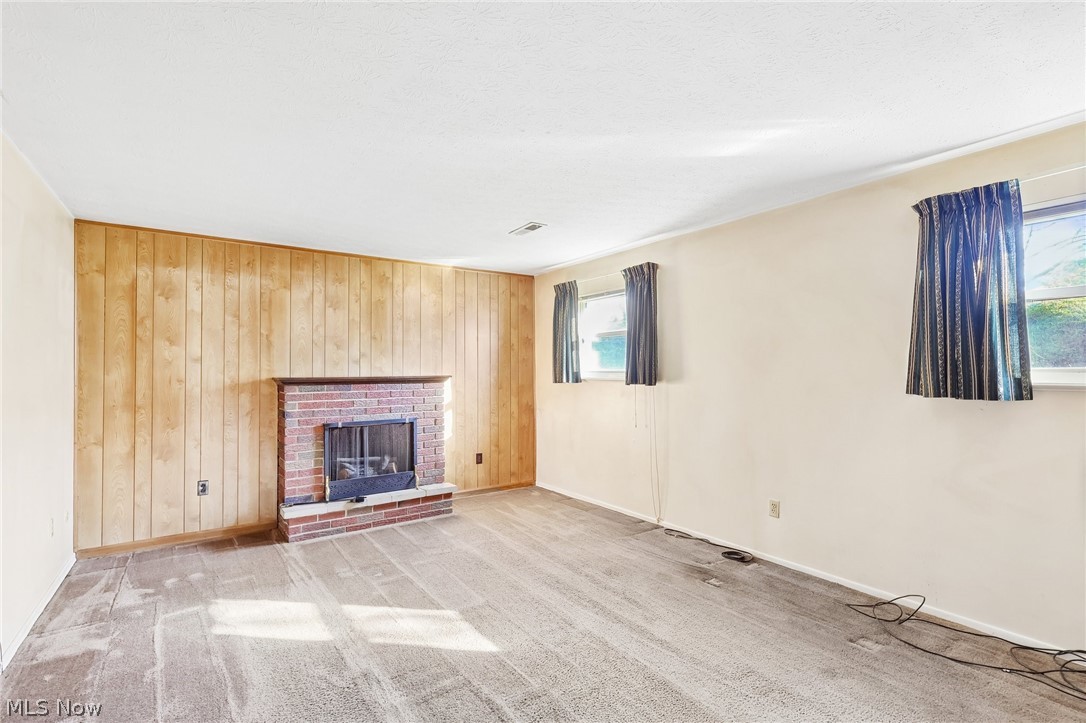 3300 Butternut Drive Barberton OH 44203