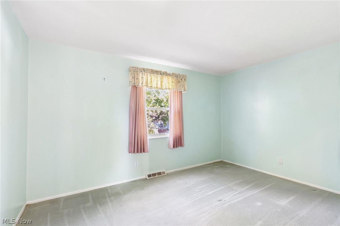 3300 Butternut Drive Barberton OH 44203