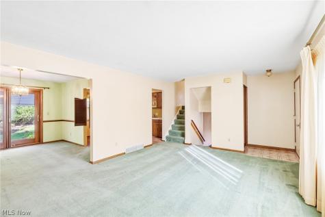 3300 Butternut Drive Barberton OH 44203