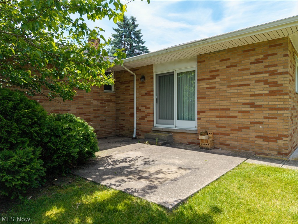 6879 Middlebrook Boulevard Middleburg Heights OH 44130