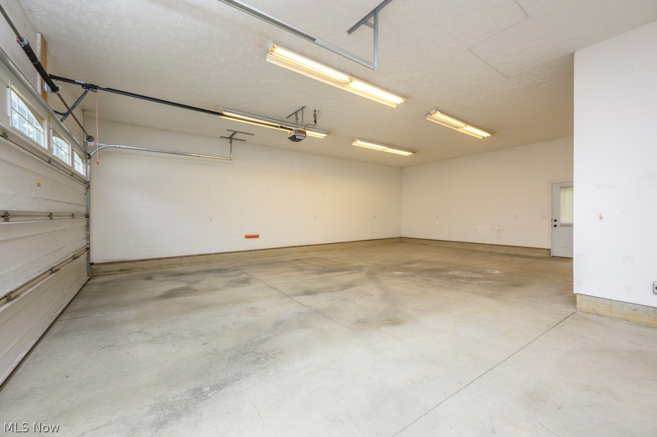 2345 Radford Street NW North Canton OH 44720