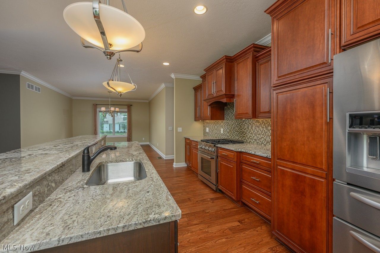 2345 Radford Street NW North Canton OH 44720