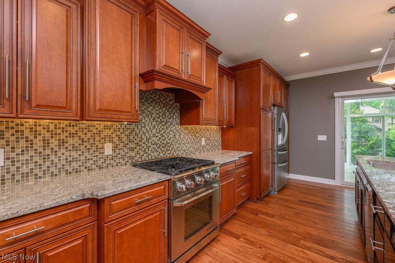 2345 Radford Street NW North Canton OH 44720