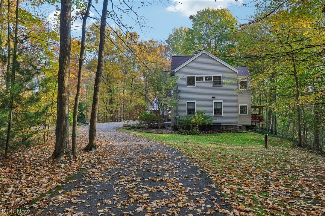 31 Louise Drive Chagrin Falls OH 44022