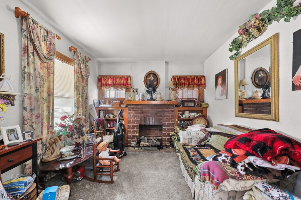 85 Youtz Avenue Akron OH 44301
