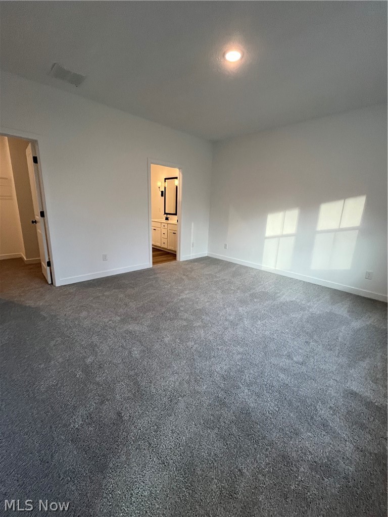421 Pheasant Run Elyria OH 44035