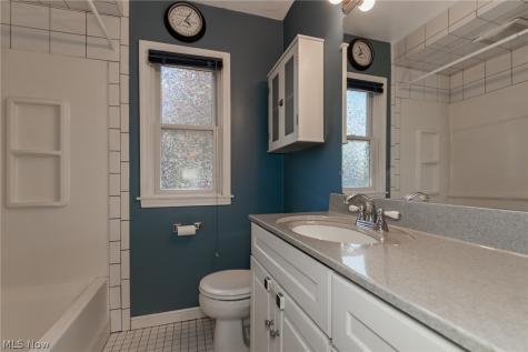 1111 E Miner Road Mayfield Heights OH 44124
