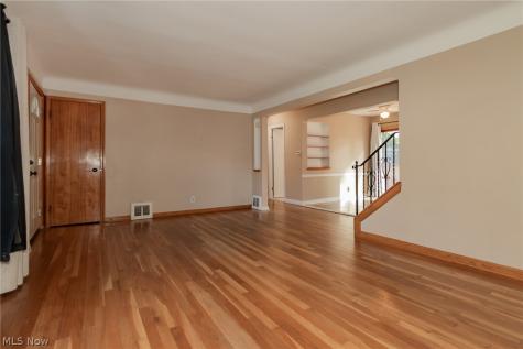 1111 E Miner Road Mayfield Heights OH 44124