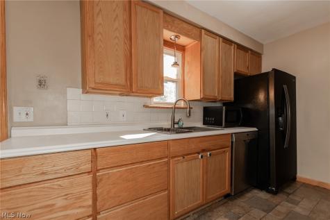1111 E Miner Road Mayfield Heights OH 44124