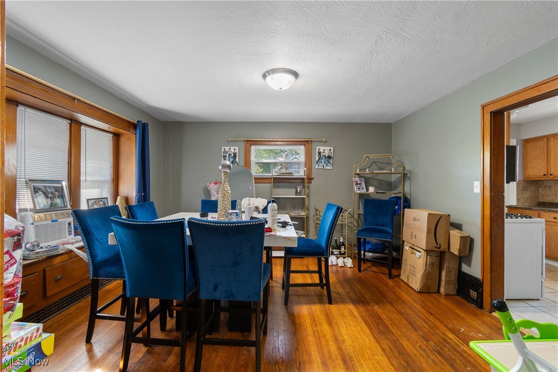 1052 Lexington Avenue Akron OH 44310