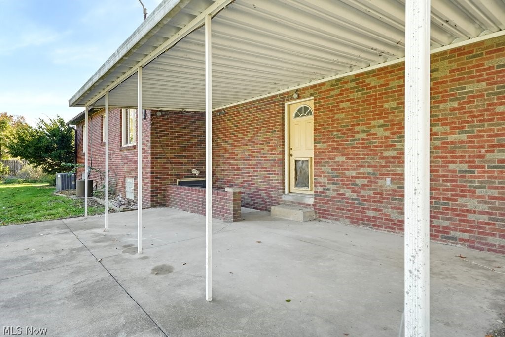 811 Hunt Street Akron OH 44306