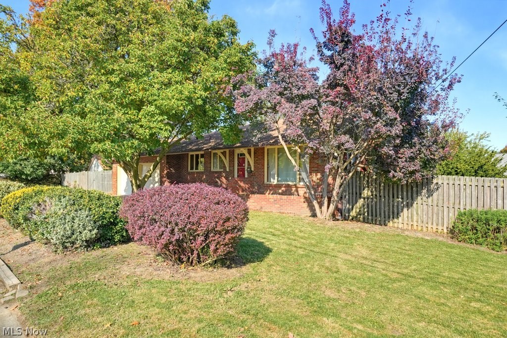 811 Hunt Street Akron OH 44306