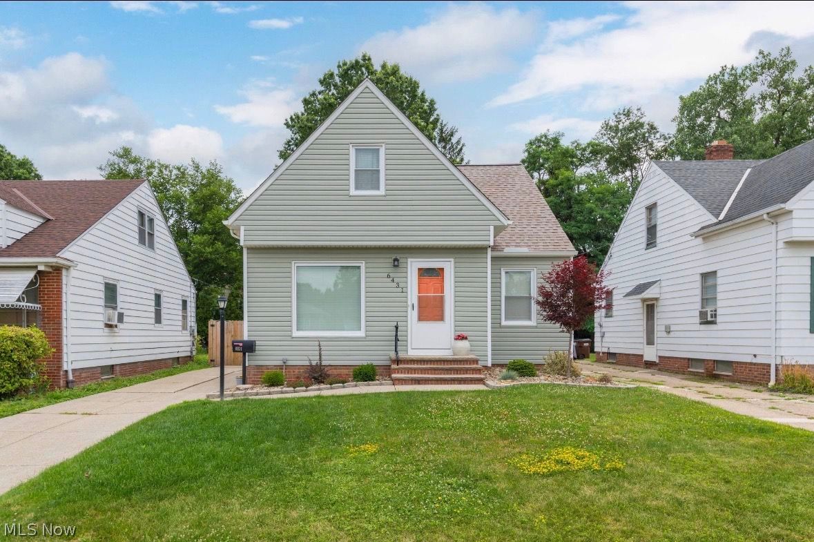 6431 Keltonshire Road Parma OH 44129