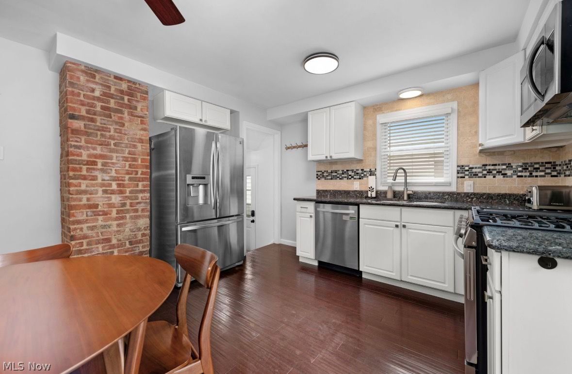 6431 Keltonshire Road Parma OH 44129