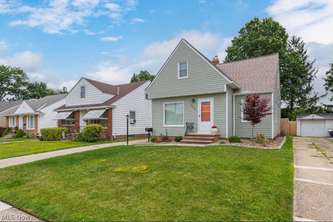6431 Keltonshire Road Parma OH 44129
