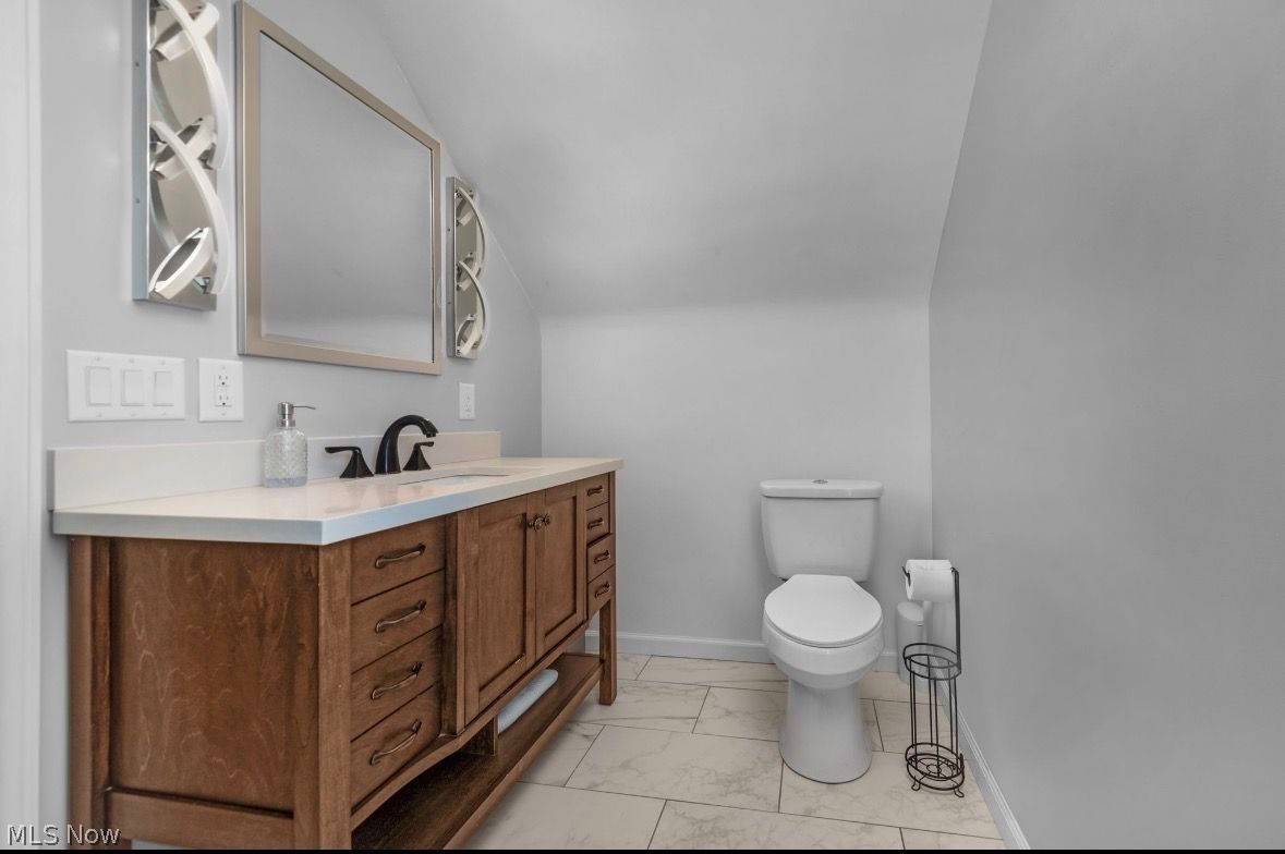 6431 Keltonshire Road Parma OH 44129