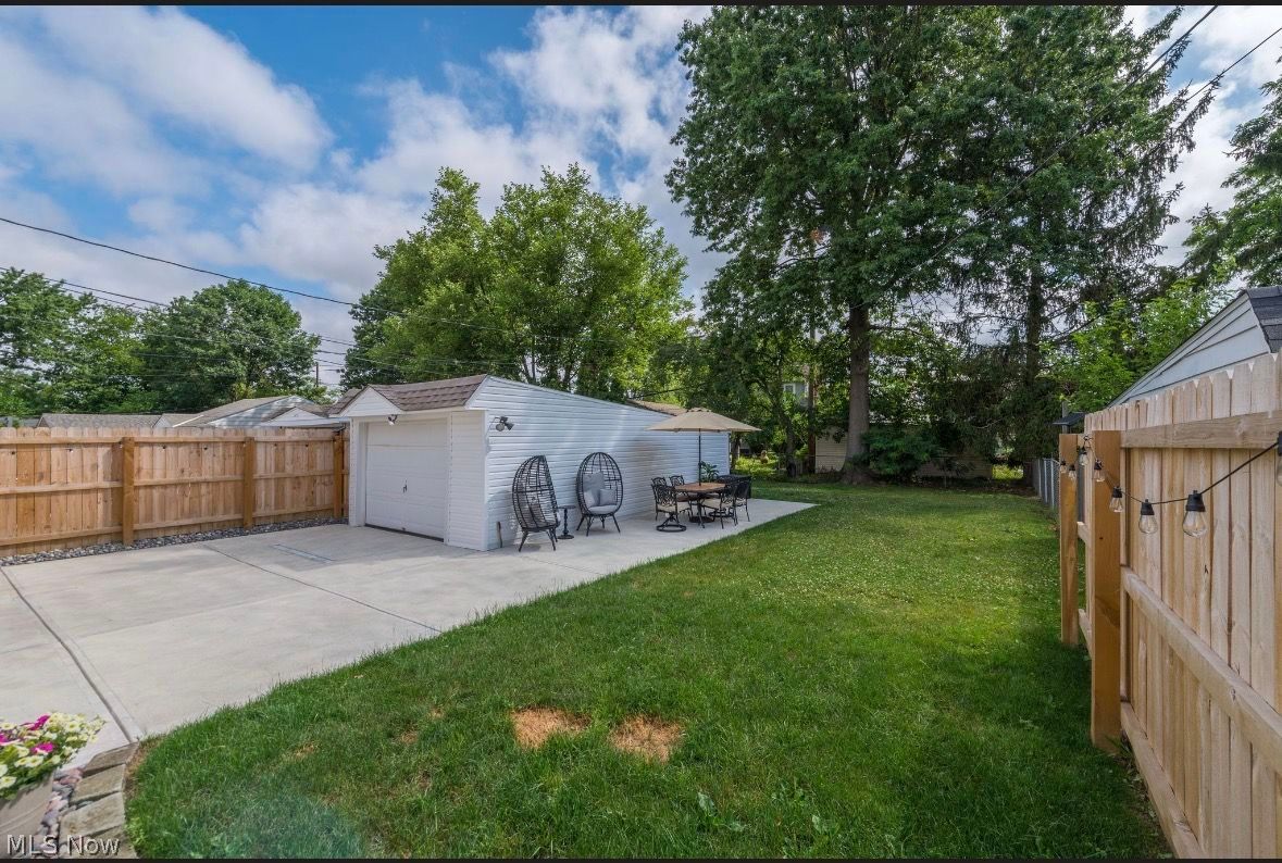 6431 Keltonshire Road Parma OH 44129